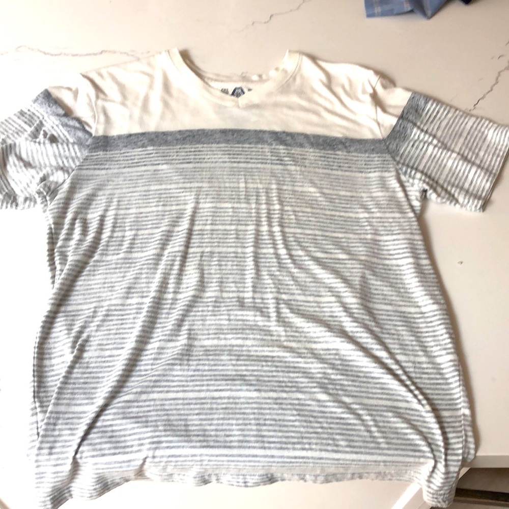 Mens T shirt